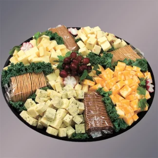 Cracker-Cheese-platter